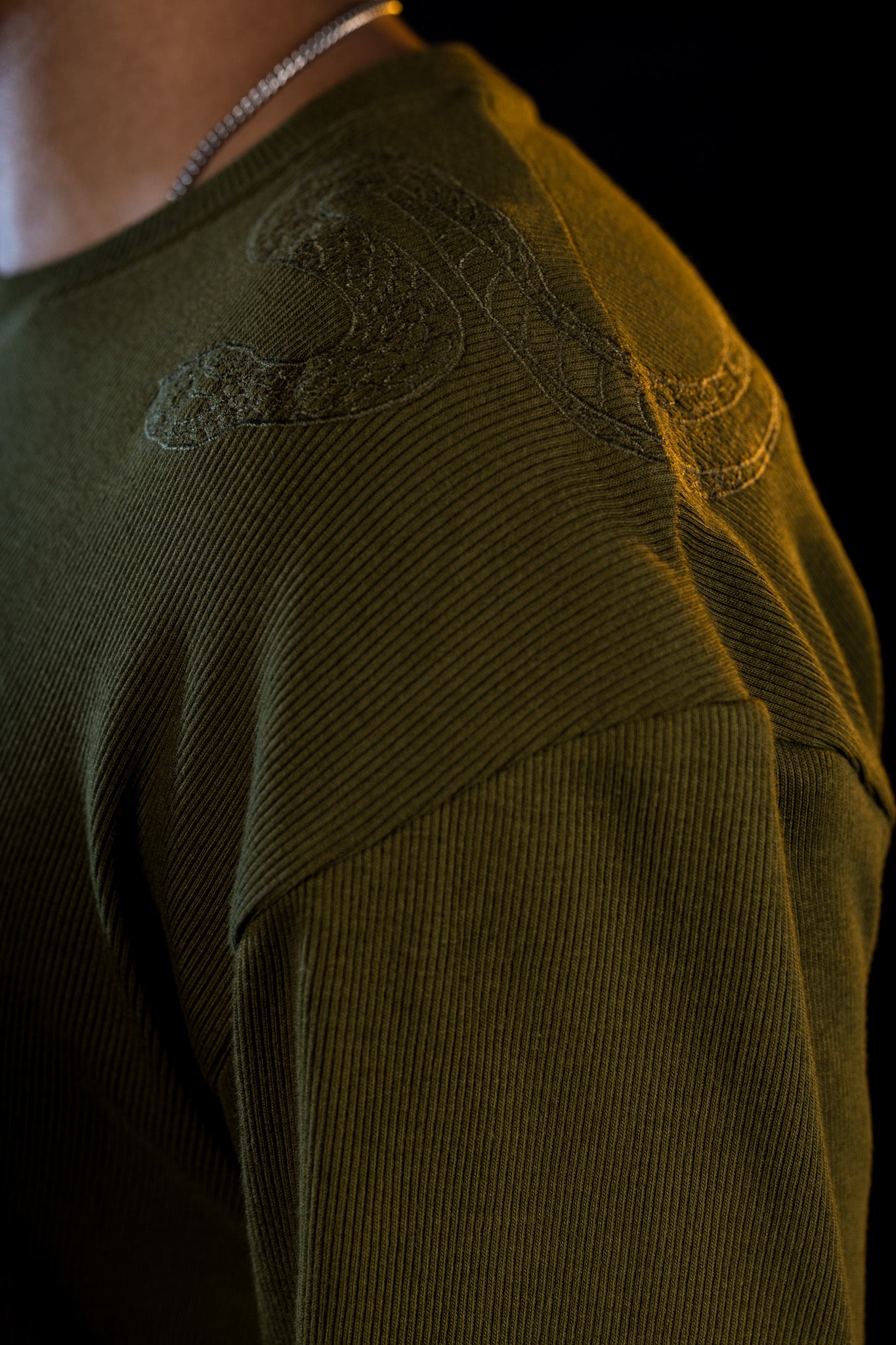 Snake embroidered - Regular Unisex Tshirt