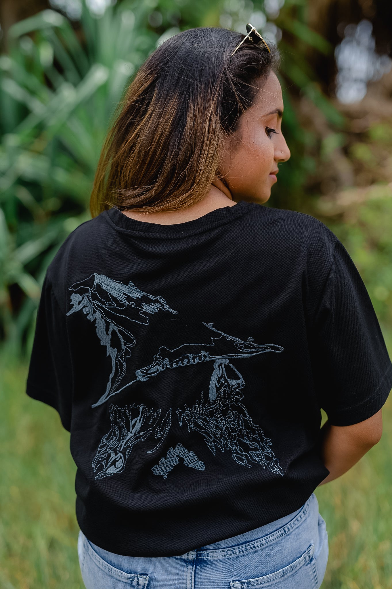 TRIVES Lord of The Ring T-shirt - Back View